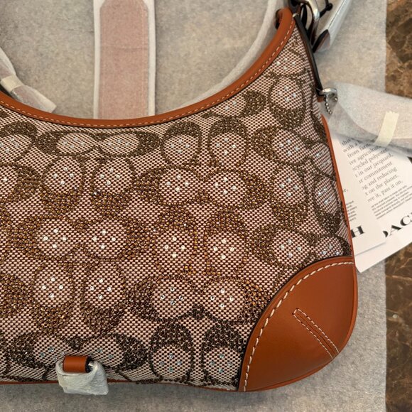 Coach Hampton's Hobo Bag in Crystal Signature Jacquard (Amber) - Picture 4 of 15